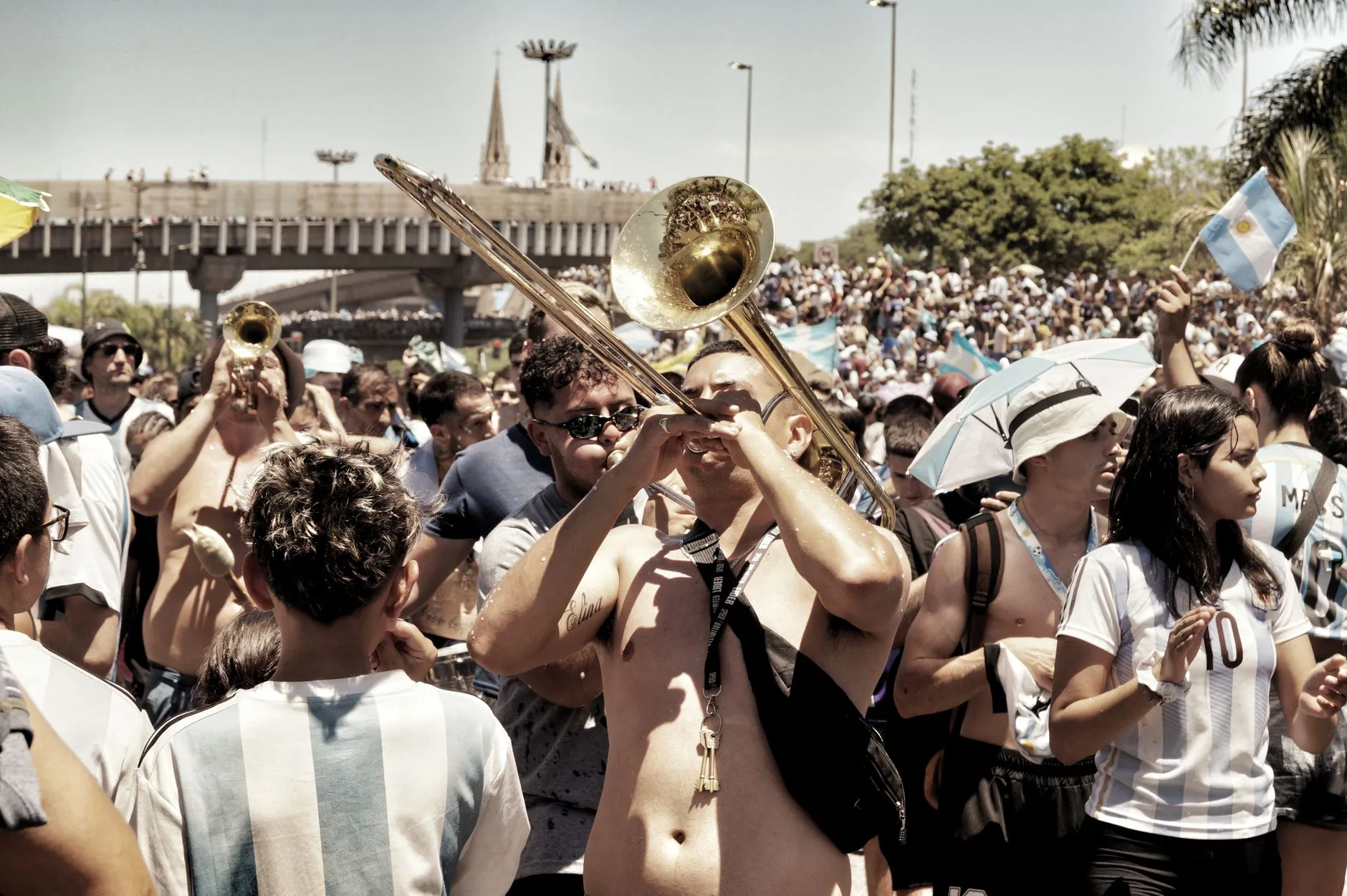 Rua Edmundo Pinto é a grande vencedora do concurso de decoração da Copa em Rio Branco