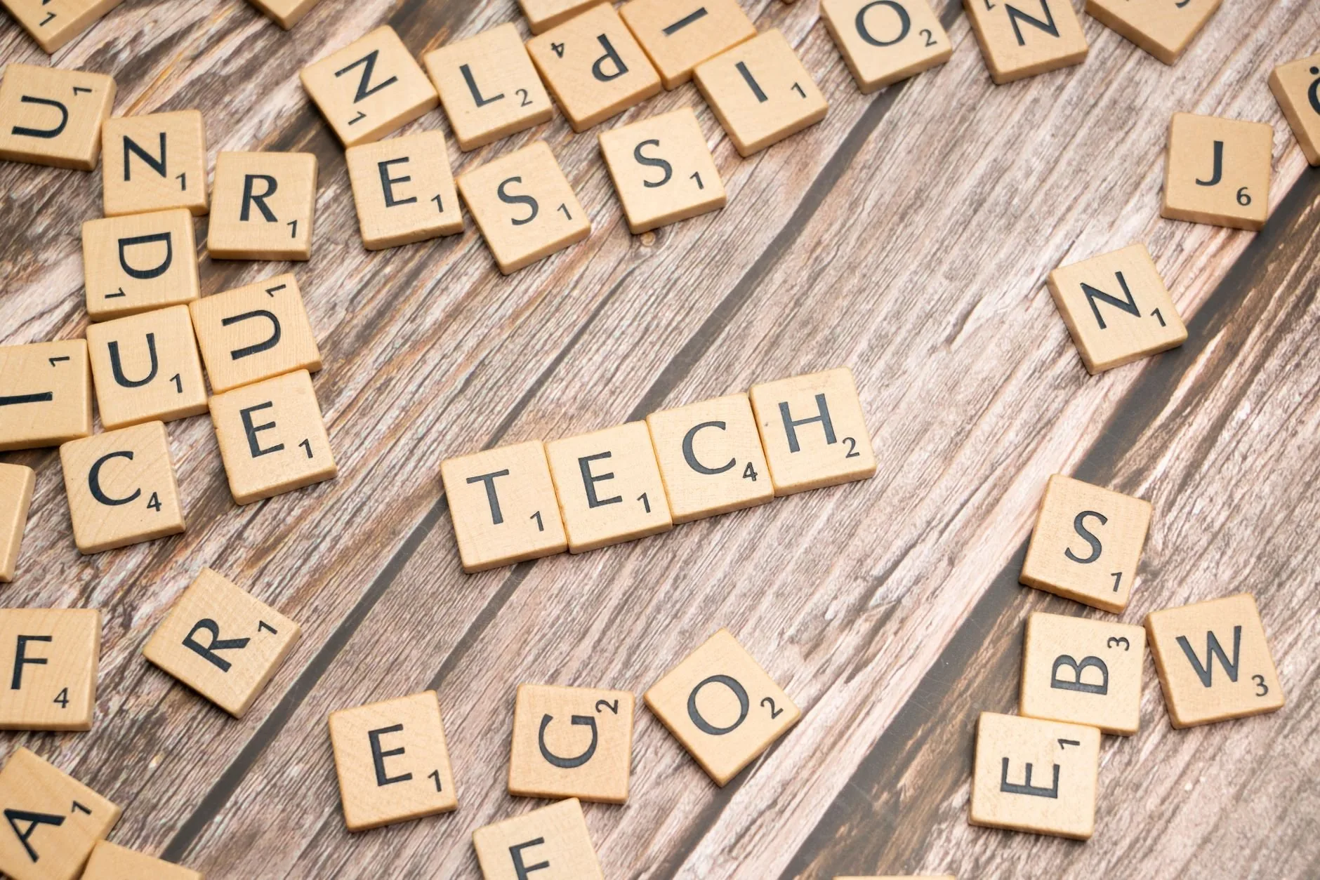 Edição de Engenharia da MIT Technology Review: Inovações e Desafios