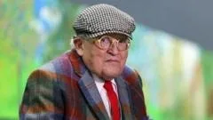 Cidade de Bradford presta homenagem a David Hockney com livro de condolências