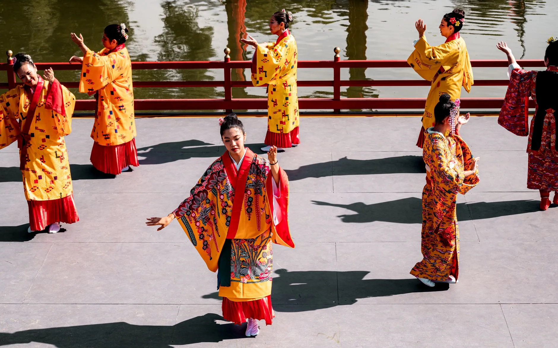 O encontro de culturas: Brasil e Japão em campo e além dele