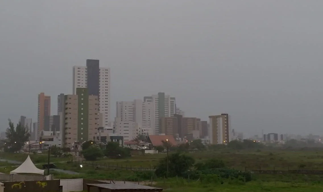 Inmet emite alerta amarelo de chuvas intensas para a Paraíba