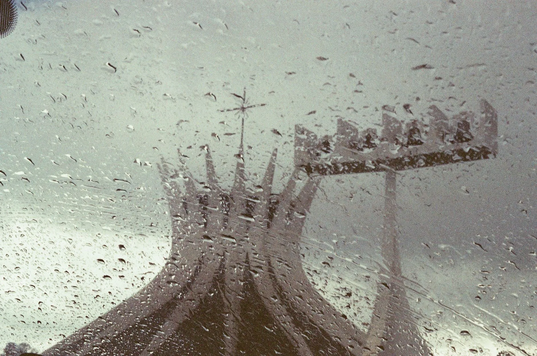 Frio no Sul e chuvas no Sudeste e Nordeste marcam o fim de semana