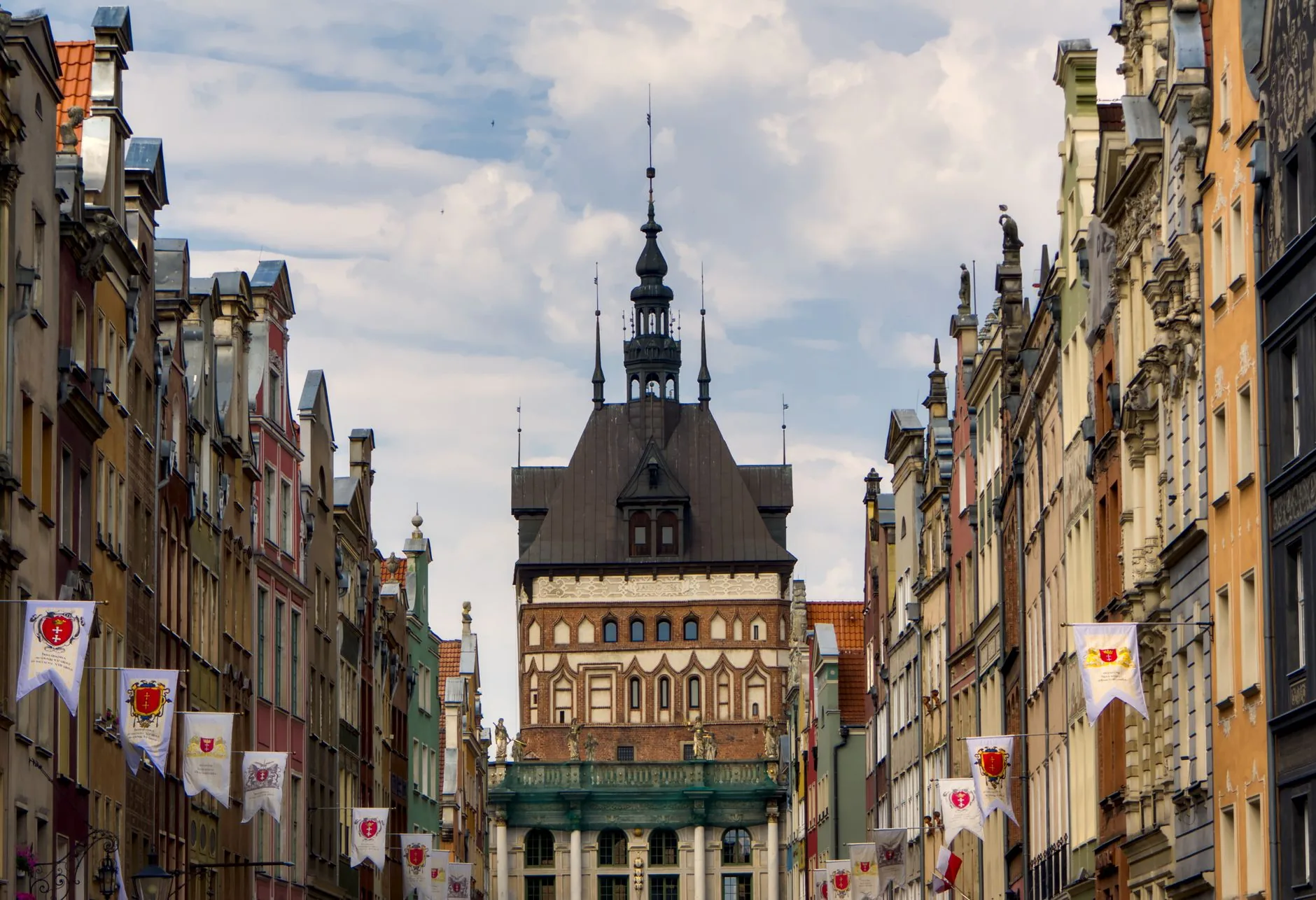 Polônia e Ucrânia realizam conferência de reconstrução sem Zelensky