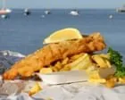 Revolução nas Peixarias: Codornizes e Opções Mais Baratas Invadem o Menu das Fish and Chips no Reino Unido