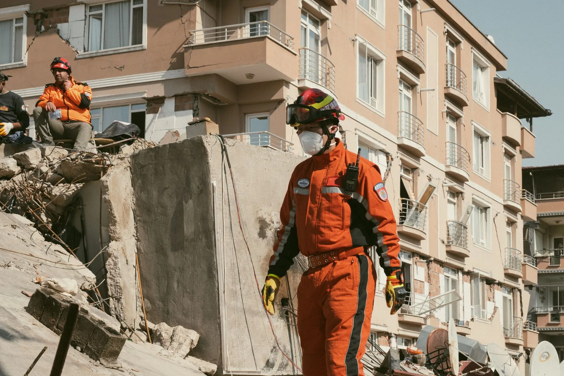 Venezuela enfrenta horas críticas na busca por sobreviventes de terremoto