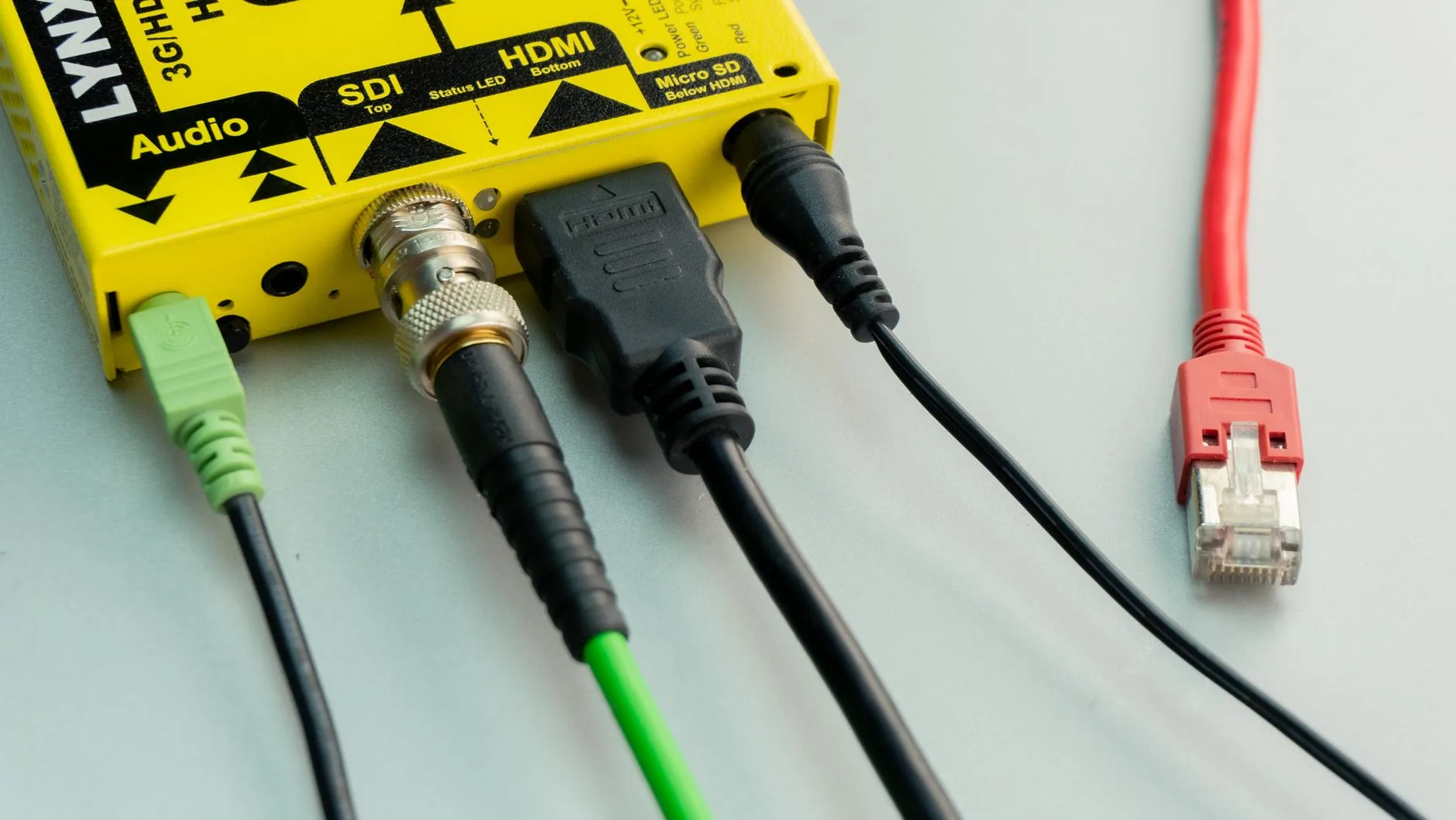 Cuidado com a porta HDMI: o que você precisa saber ao conectar seu Fire TV Stick