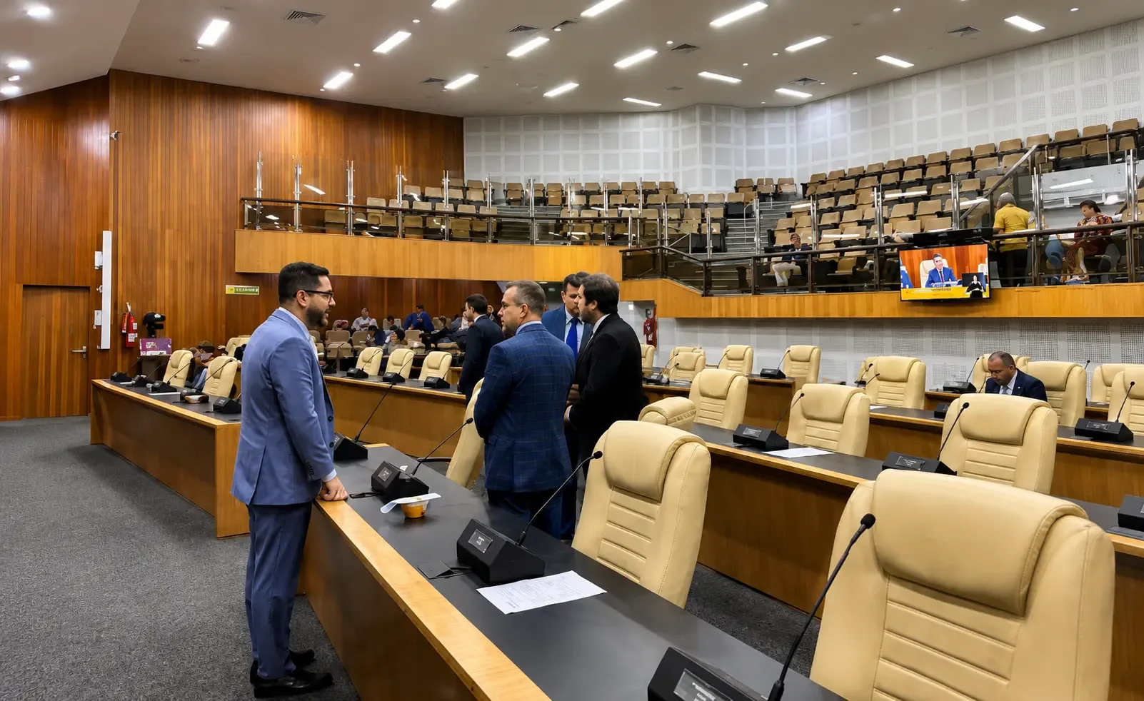 Câmara de Goiânia recebe projeto do data-base com reajuste de 4,26% para servidores