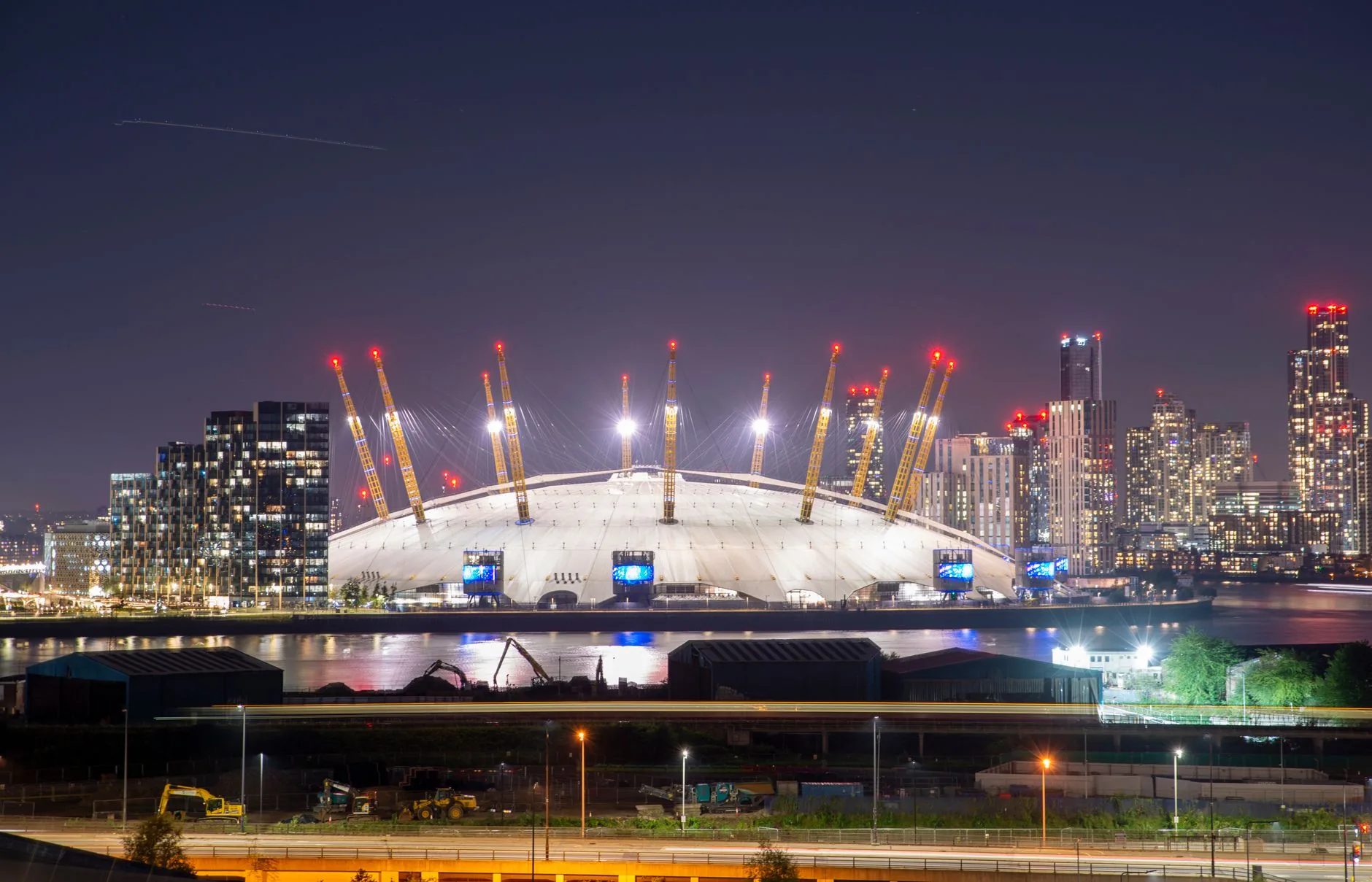 Bad Bunny faz história em Londres com show inédito em estádio