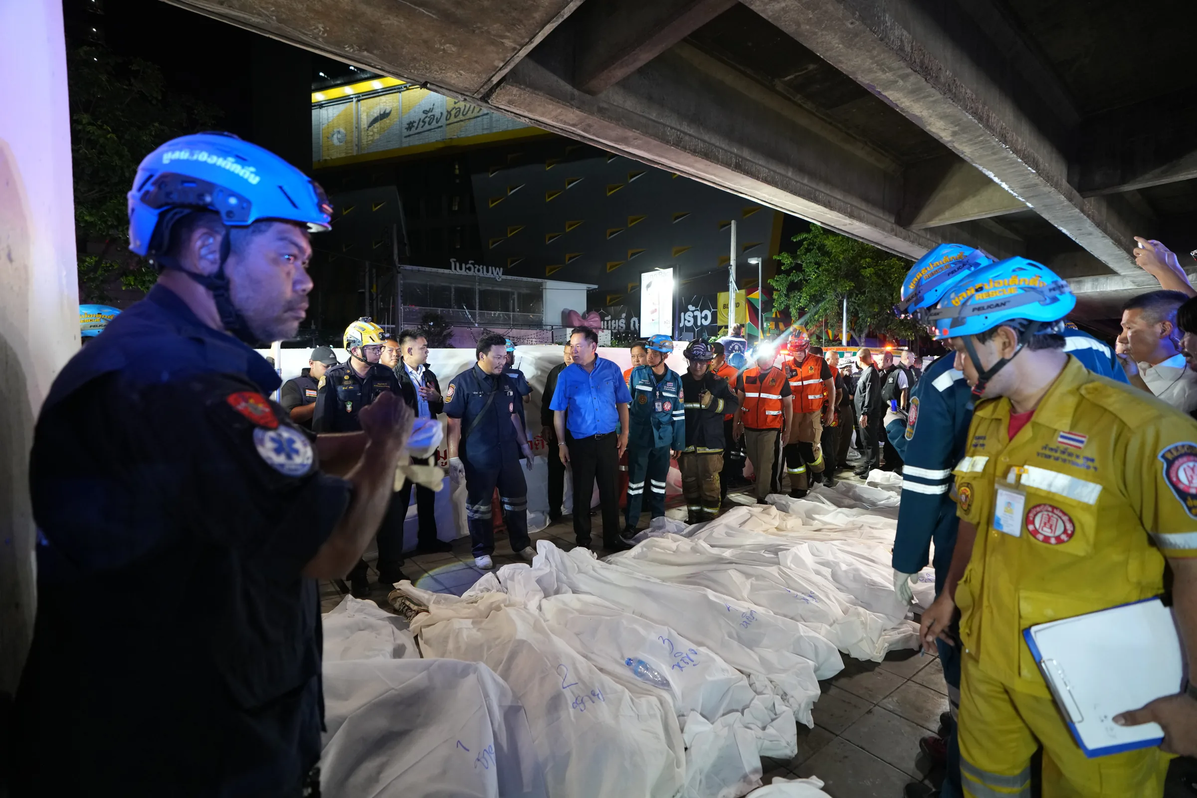 Incêndio em bar em Bangkok deixa 28 mortos e dezenas de feridos