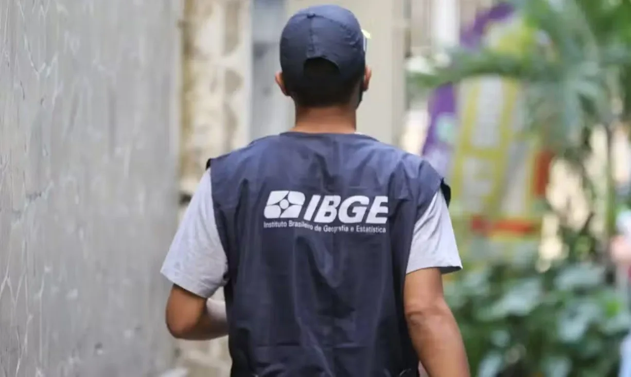 IBGE: inscrições para concurso com mais de 1,4 mil vagas e salários de até R$ 5,2 mil terminam hoje