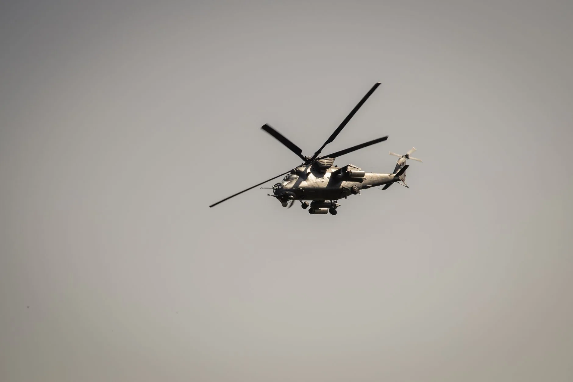 Irã ataca instalações no Bahrein e Kuwait após bombardeios dos EUA