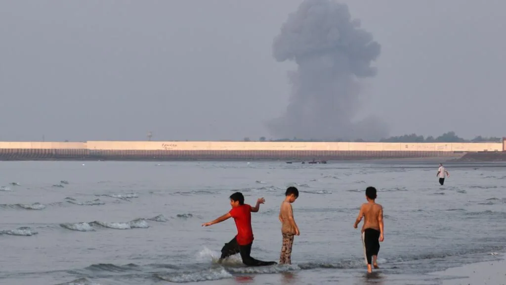 Live: US launches 10th night of airstrikes on Iran after attacks on Bahrain, Kuwait