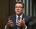 Andy Burnham promete usar seu 'capital político' para reformar sistema de cuidados sociais