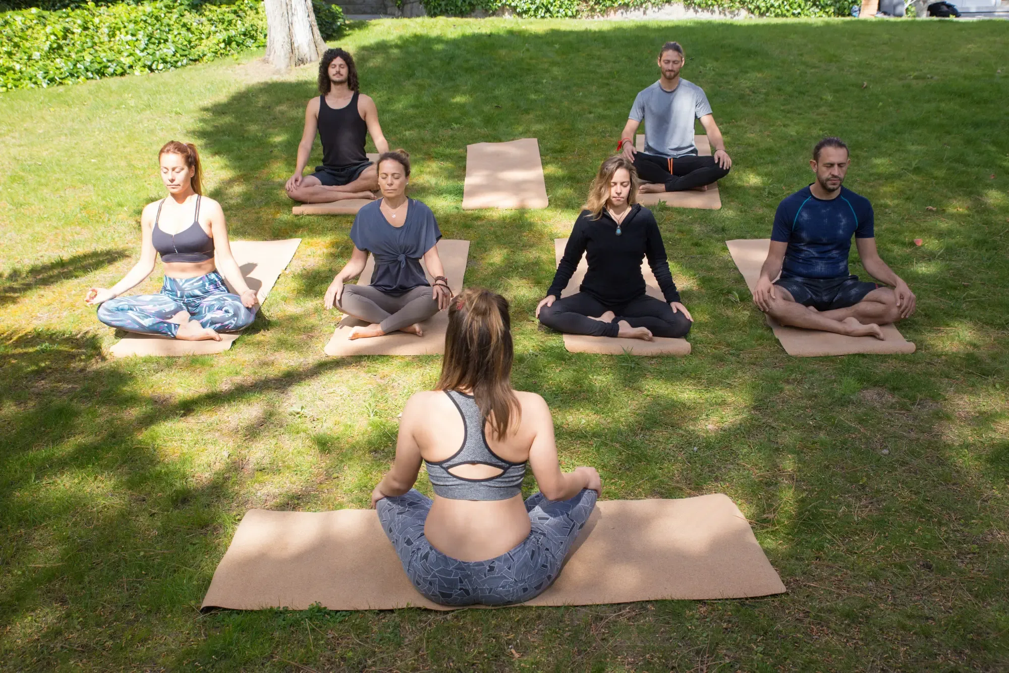 Arte, yoga e poesia em evento gratuito na Praça Wilton Valente Chaves