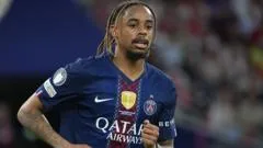 Arsenal consider Barcola as alternative to Rogers