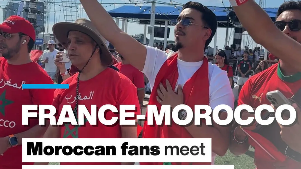 Torcedores marroquinos se reúnem em Boston para assistir ao jogo contra a França