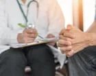 Paciente cancela cirurgia e debate sobre decisões compartilhadas na medicina