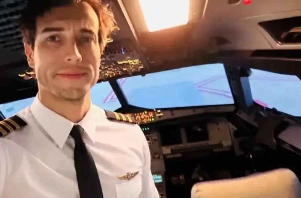Instrutor de voo se joga de avião na Argentina; aluna pousa com sucesso