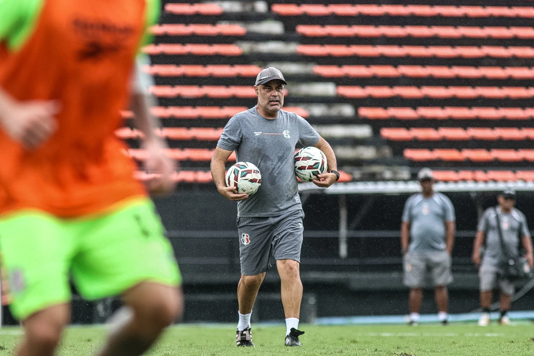 Técnico do Santa Cruz projeta pontuação necessária para garantir classificação na Série C