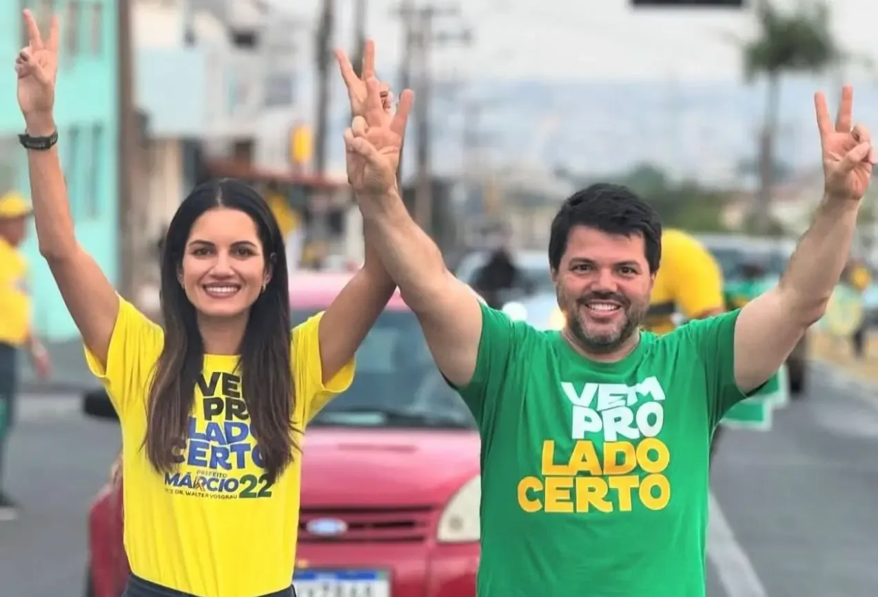 Mulher do prefeito de Anápolis deve ser 1ª suplente de Gayer ou candidata a senadora