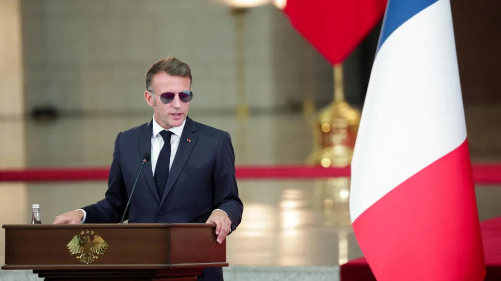Visita de Macron à Síria revela otimismo em meio à insegurança