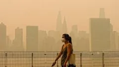 Trump ameaça tarifas ao Canadá devido à fumaça de incêndios florestais