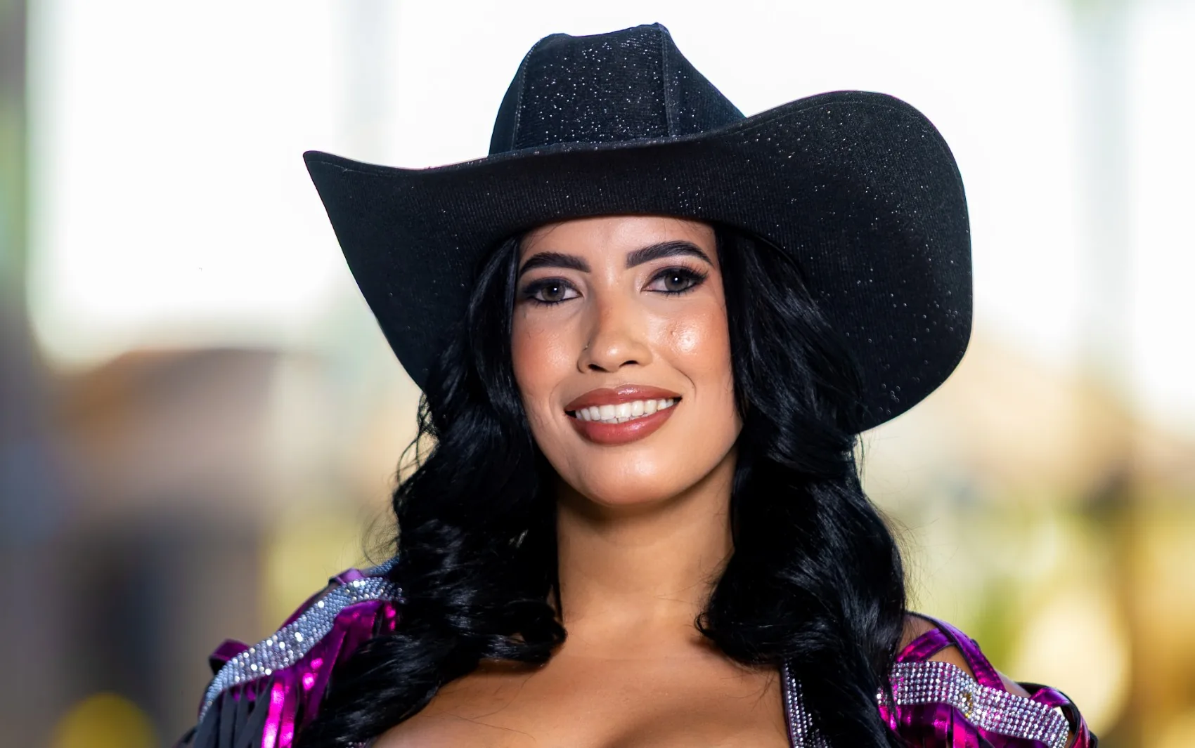 Maria Fernanda Gomes, descendente indígena, busca inspirar meninas no Concurso Rainha de Barretos 2026