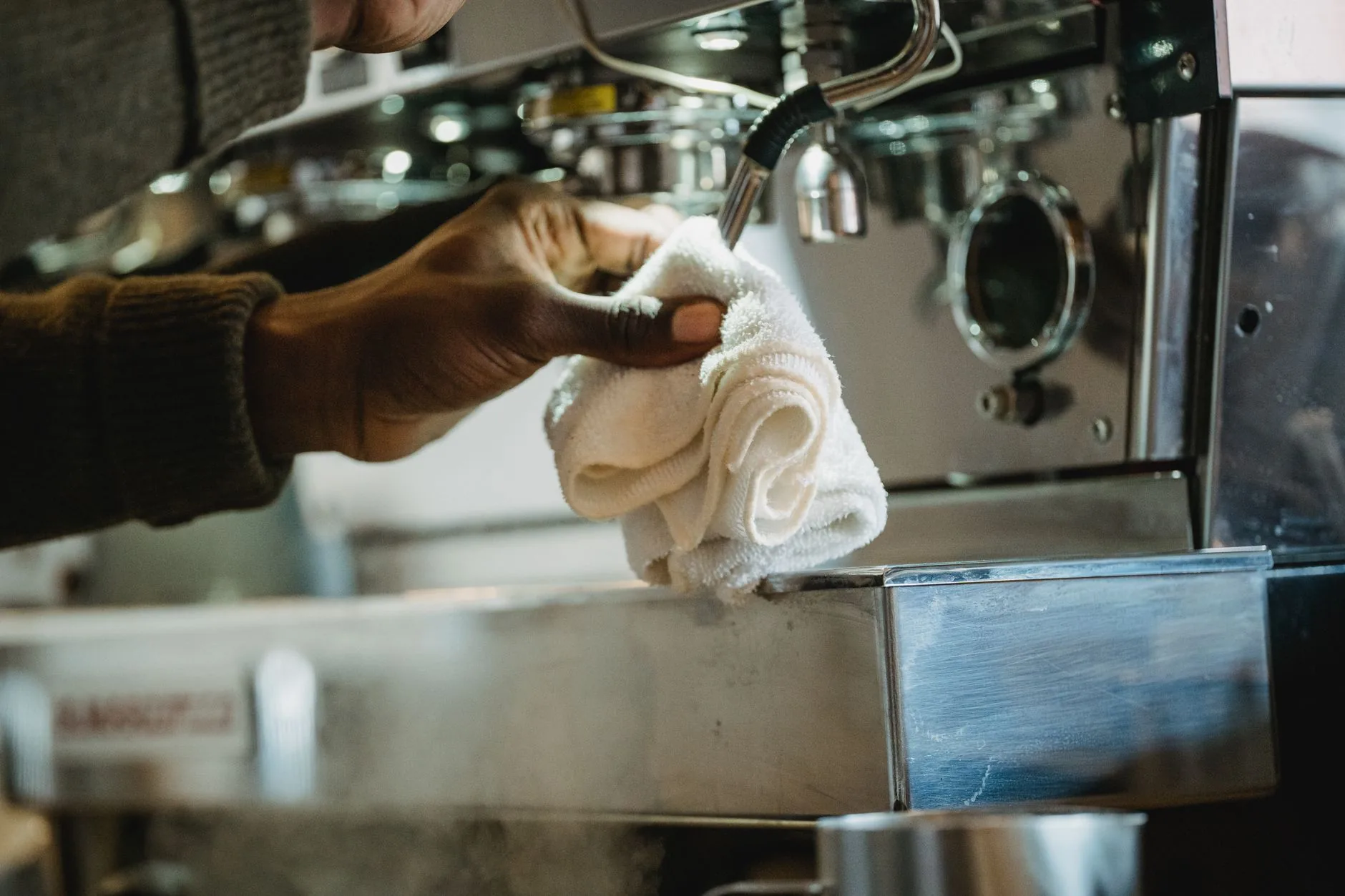 Misturar bicarbonato de sódio com café: para que serve e por que é recomendado