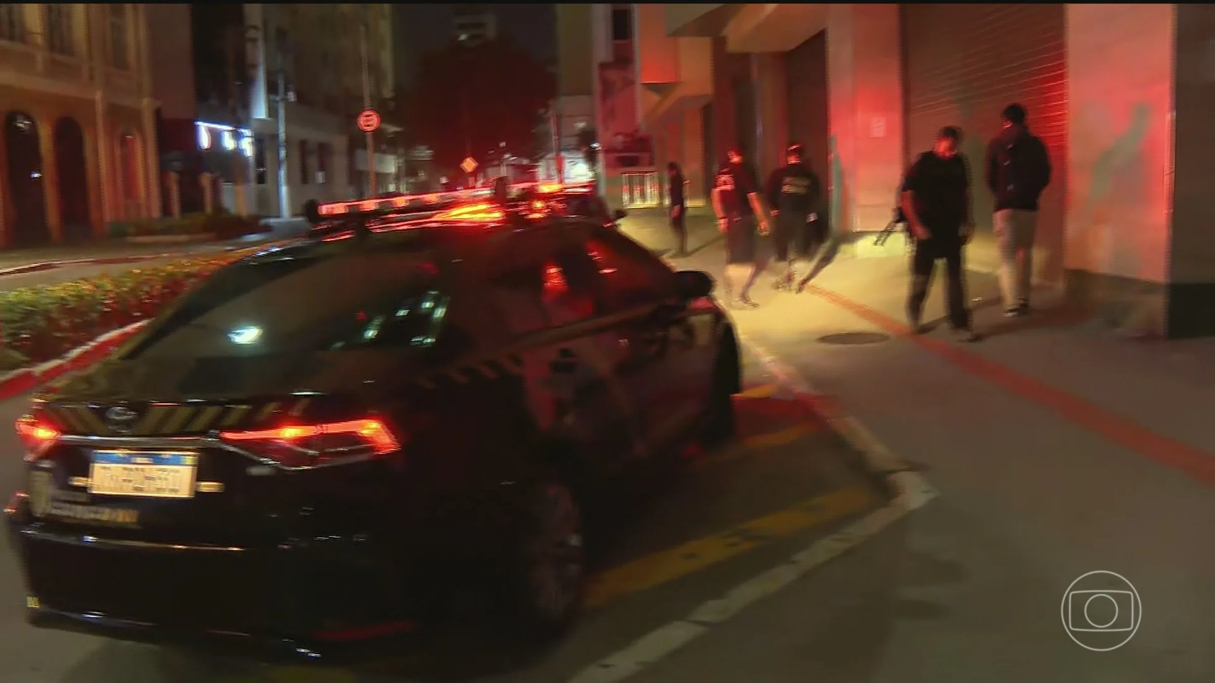Polícia Federal investiga vínculos entre agentes públicos e crime organizado no Rio