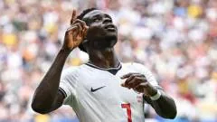 Saka brilha e garante vitória da Inglaterra sobre a França na disputa pelo terceiro lugar
