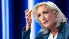 Decisão sobre apelação de Marine Le Pen pode definir futuro político na França