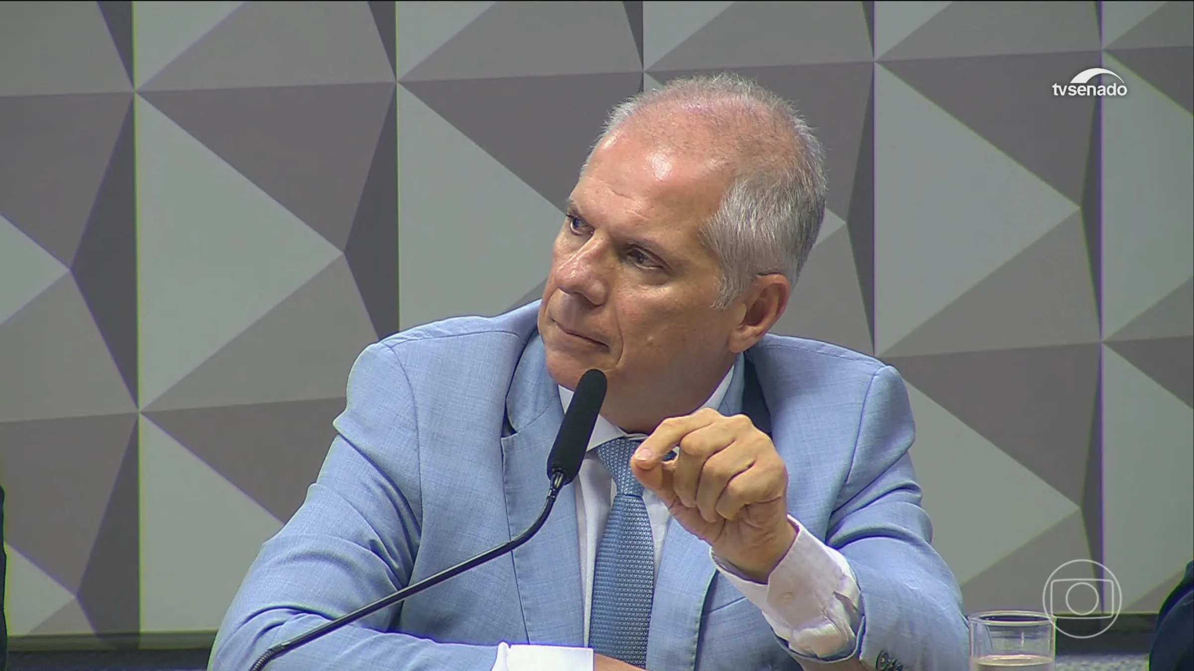 PF indiciou ex-presidente do INSS e 47 pessoas por descontos indevidos