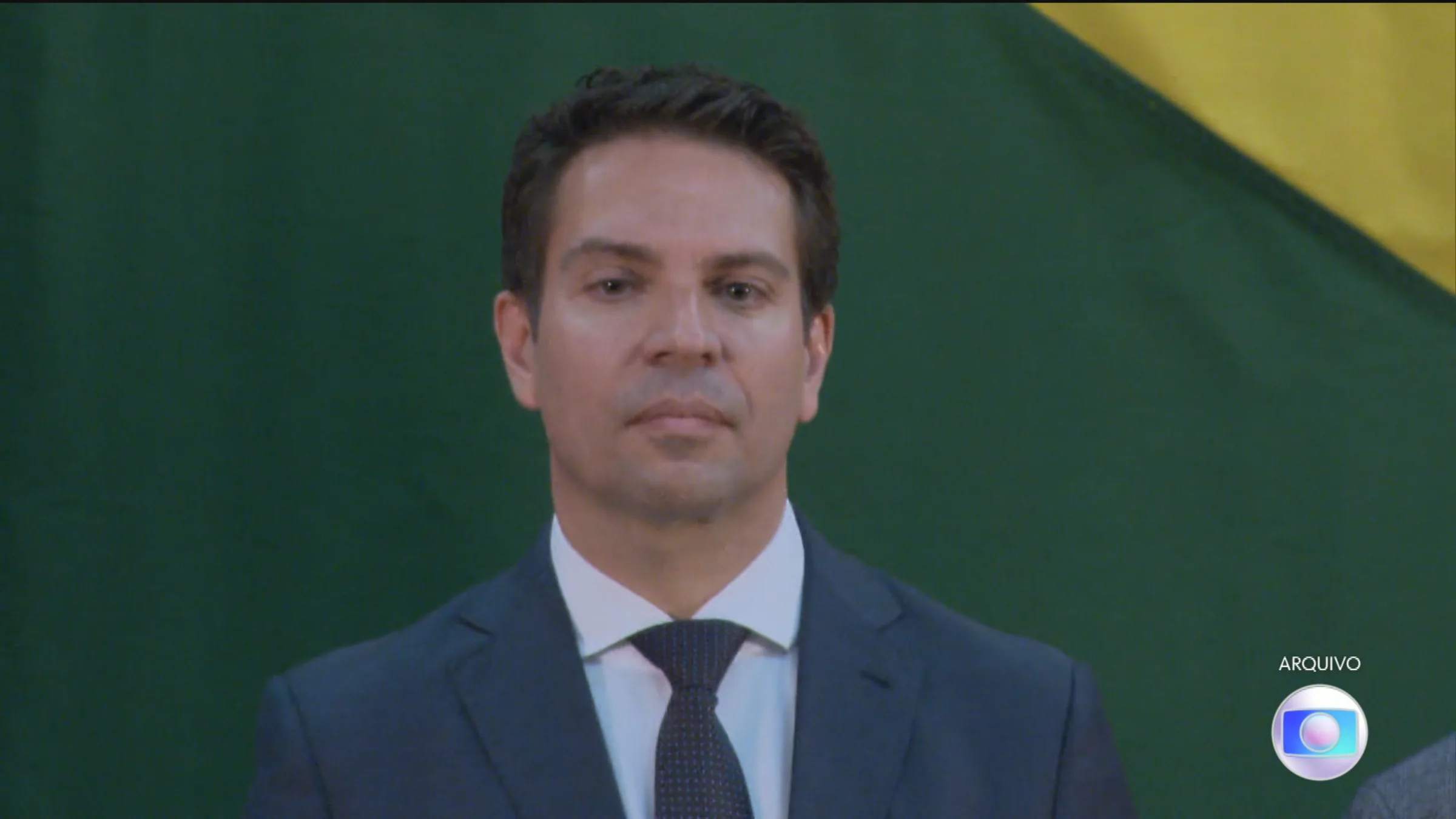 Nome de Alexandre Ramagem aparece em lista de bicheiro Adilsinho; ex-deputado não foi alvo de operação