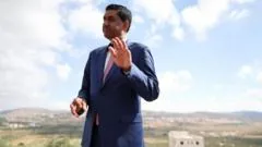 Congressionista americano Ro Khanna é detido por colonos israelenses armados na Cisjordânia