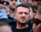 Fundação de Elon Musk levou Tommy Robinson à Rússia, afirma pai do bilionário