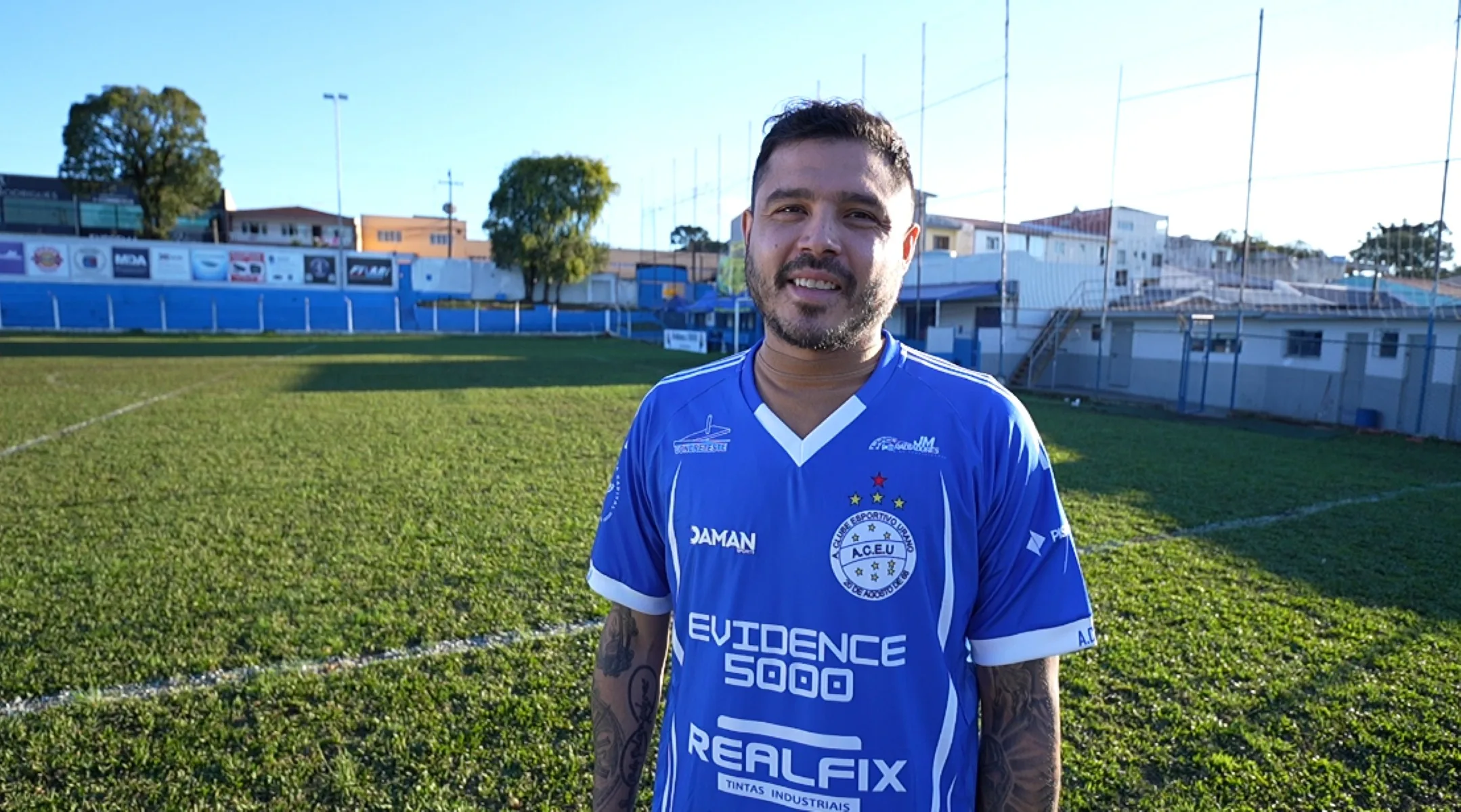 Zezinho, ex-companheiro de Neymar, reflete sobre carreira no futebol amador