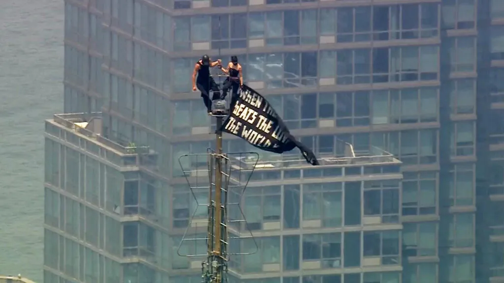Two arrested after climbing Empire State Building antenna for marriage proposal