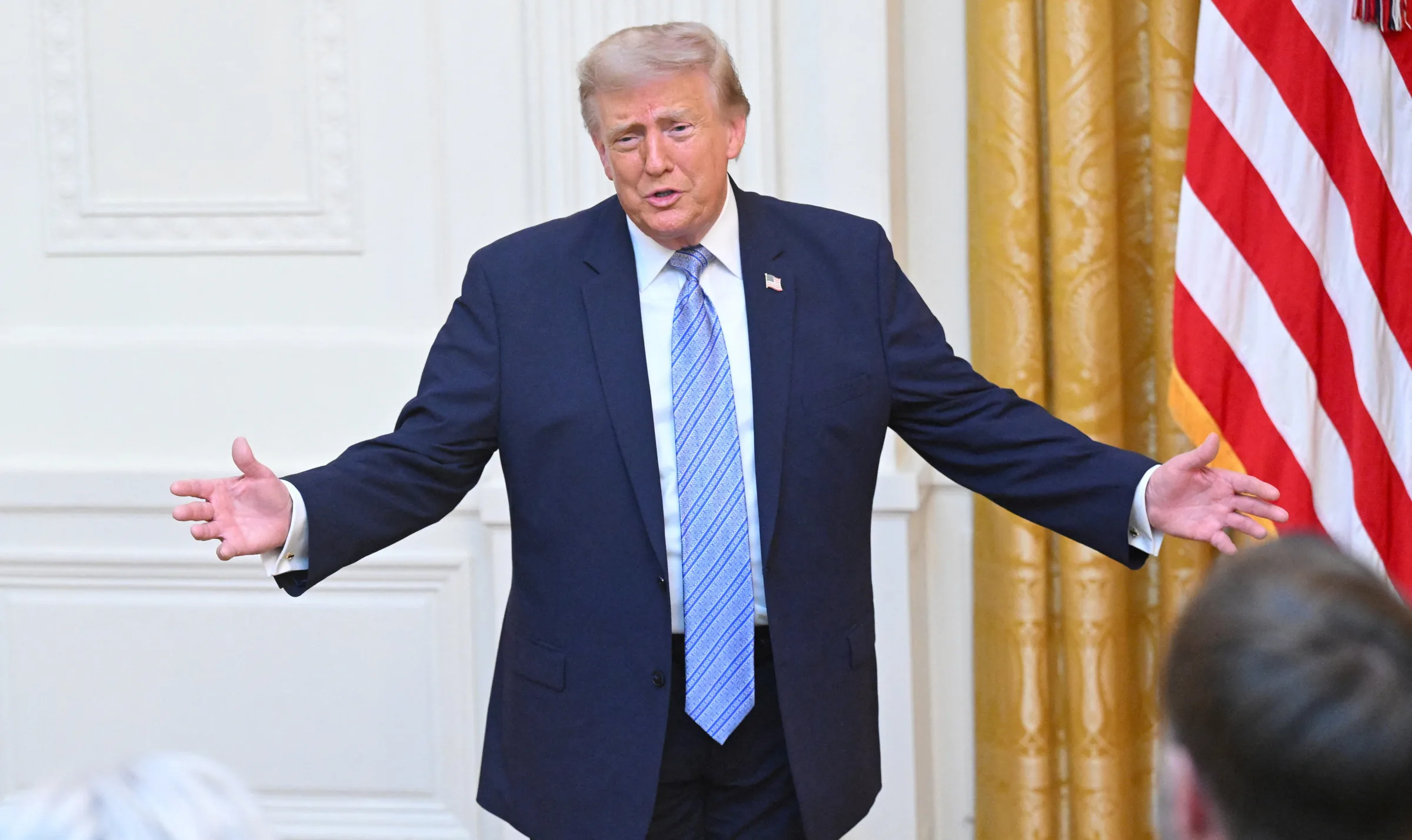 Estados Unidos estão prontos para responder se Houthis fecharem Mar Vermelho, diz Trump