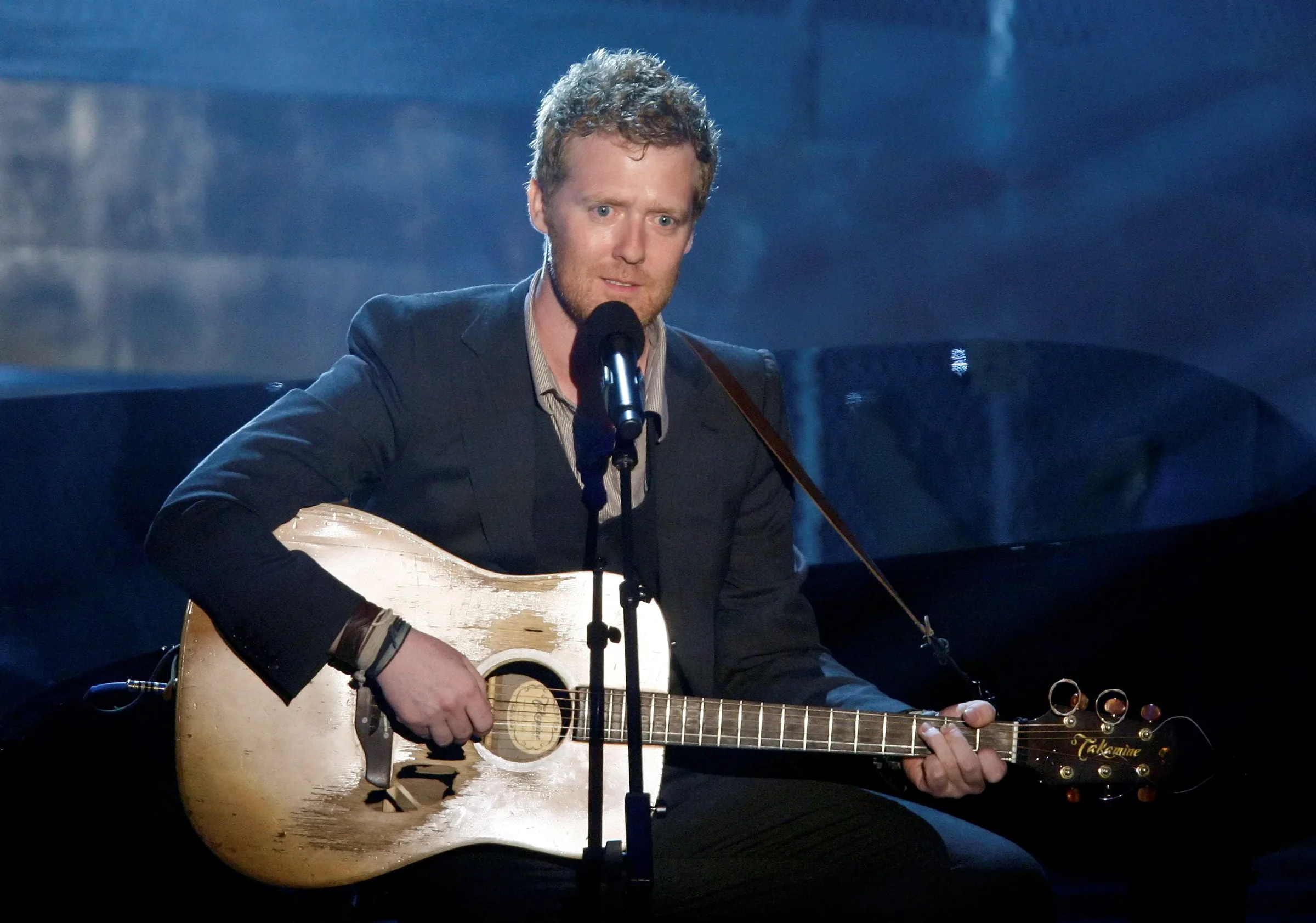 Morre Glen Hansard, vencedor do Oscar pelo filme 'Once', em acidente de moto