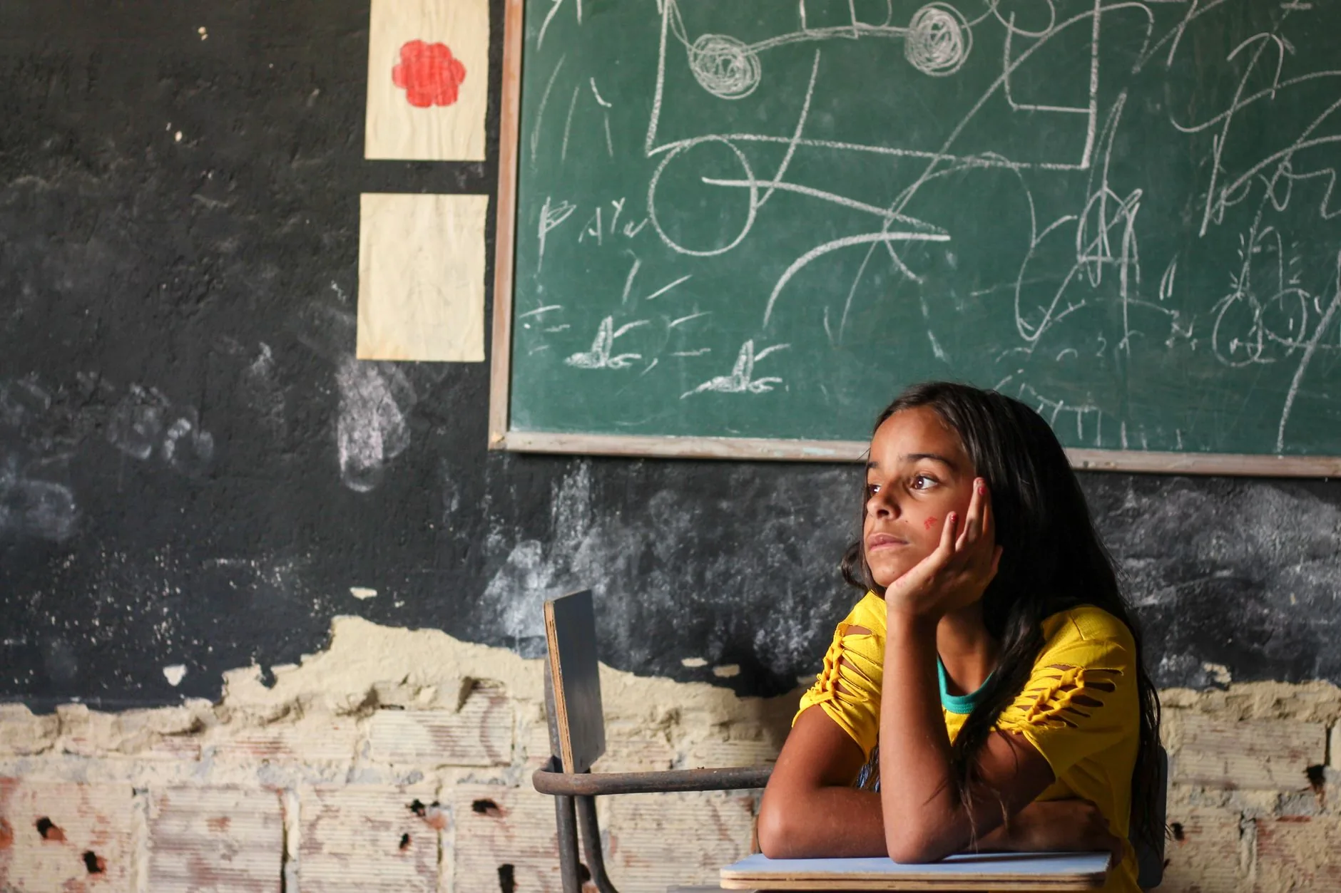 Entenda: O Papel do FIES e da Prova Nacional Docente na Educação Brasileira