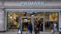 Primark reduz preços em resposta à concorrência do varejo online