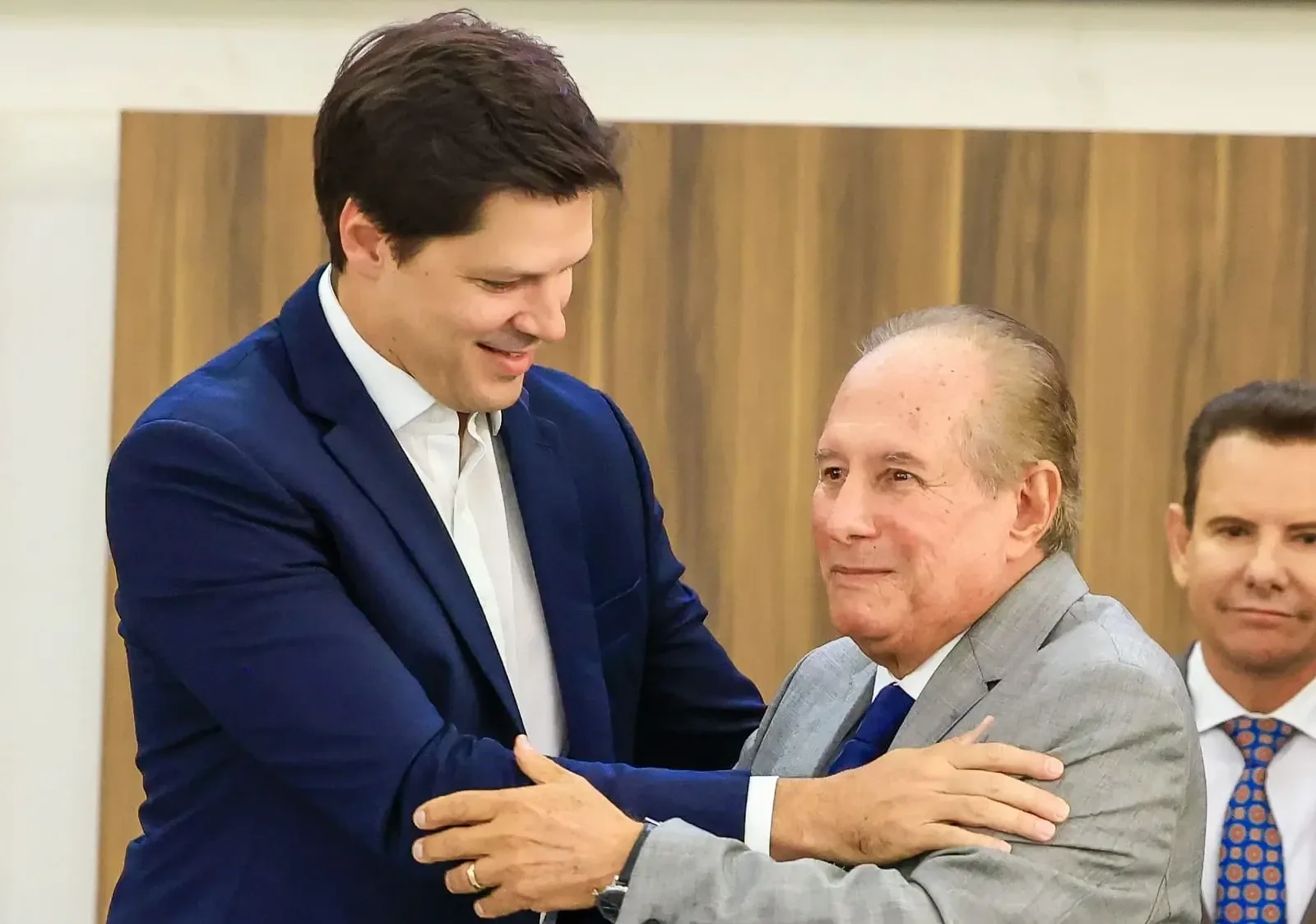 Direita evangélica declara apoio a Daniel Vilela em Goiás