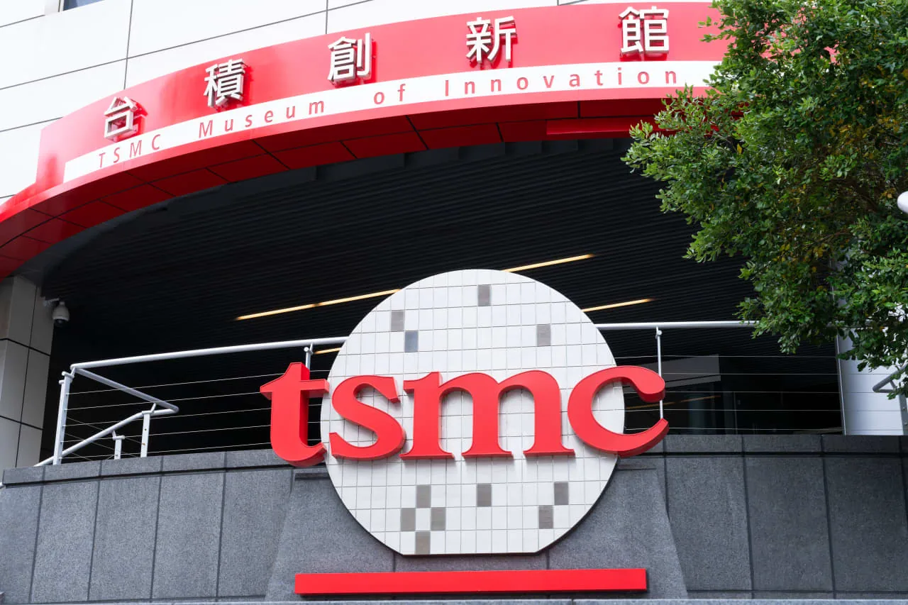 TSMC registra receita recorde em junho, aumentando 67% em relação ao ano anterior