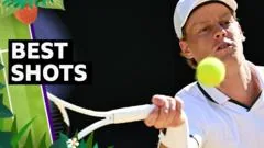 Jannik Sinner conquista Wimbledon novamente ao vencer Zverev