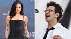 Matty Healy, do The 1975, se casa com a modelo Gabriette Bechtel em Los Angeles