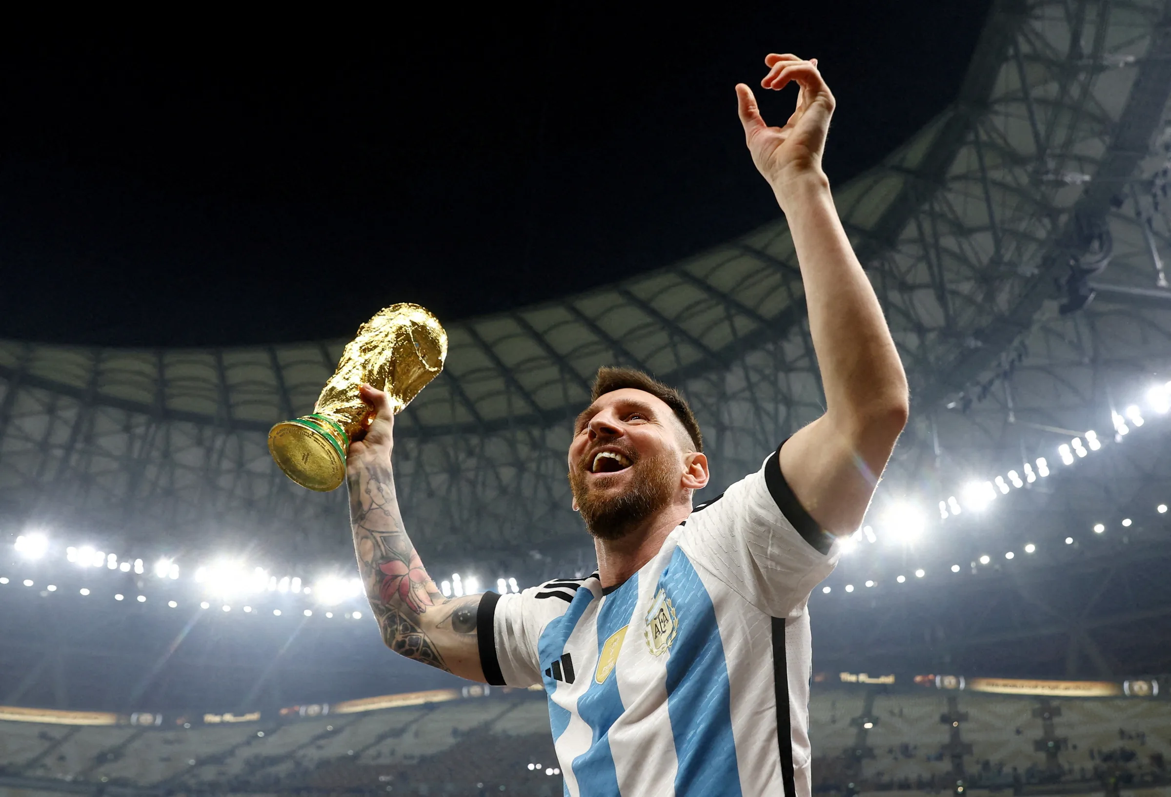 Do quase adeus à idolatria: como Messi superou frustrações e deu a volta por cima na Argentina