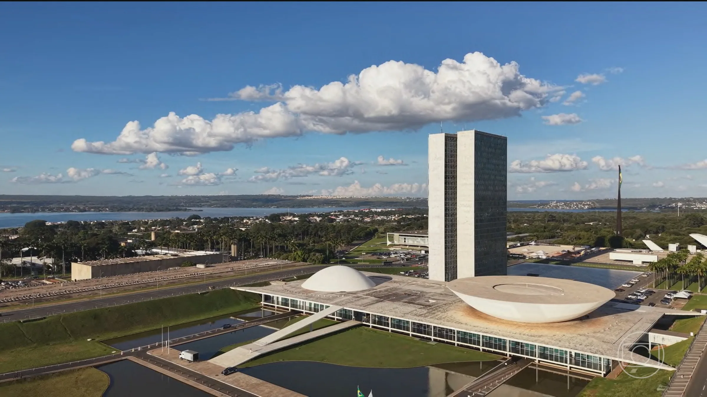 Recesso e Campanhas Eleitorais Reduzem Atividade no Congresso