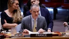 EUA se retiram de reunião do Conselho de Segurança da ONU durante discurso da França