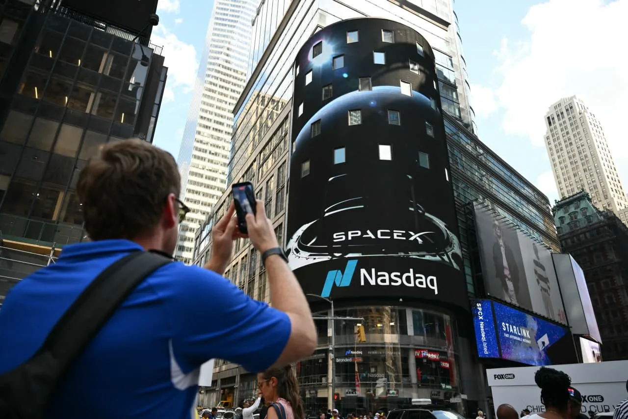 This is the best time ‘in a generation’ to buy space and defense stocks, analysts say