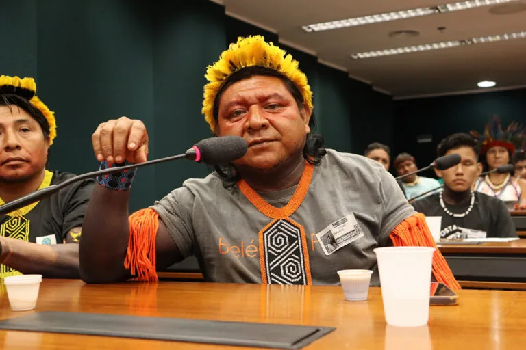 Justiça brasileira determina reconhecimento de terra indígena e pedido de desculpas por atrocidades históricas